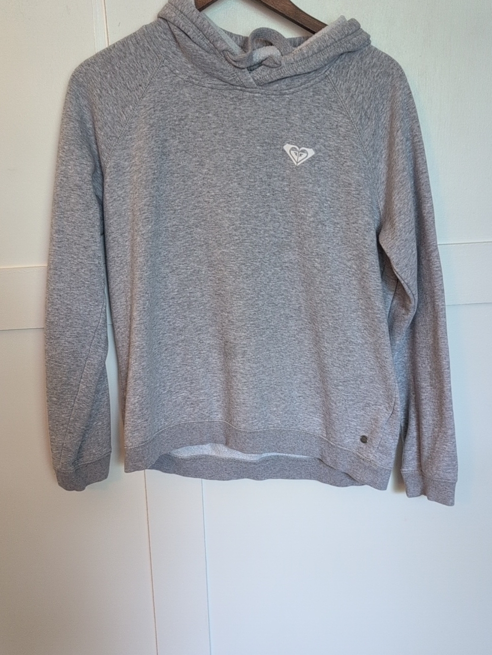 Roxy Gray Women's Crewneck Sweatshirt with Heart Logo